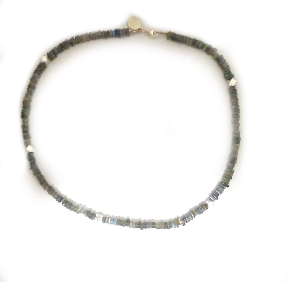 Collier labradorite